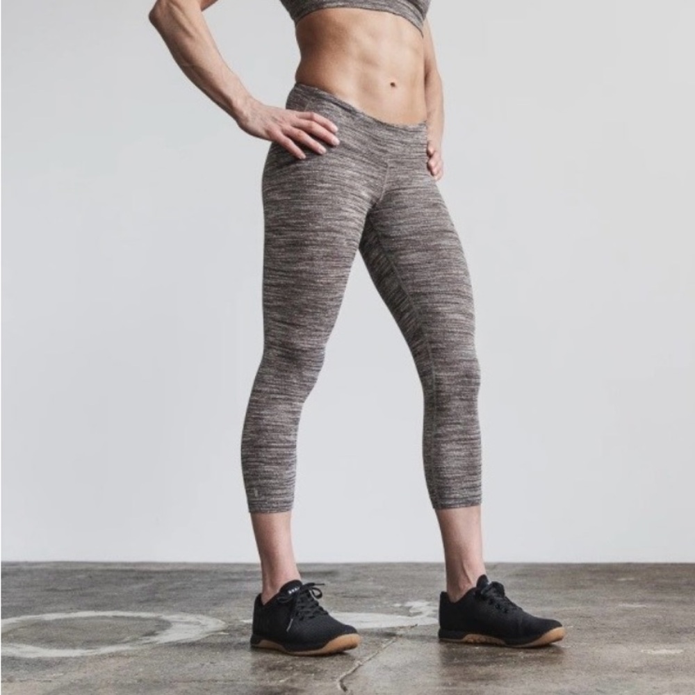 NWT NOBULL Women’s Crop Low Rise Tight Medium Café Melange (Brown)